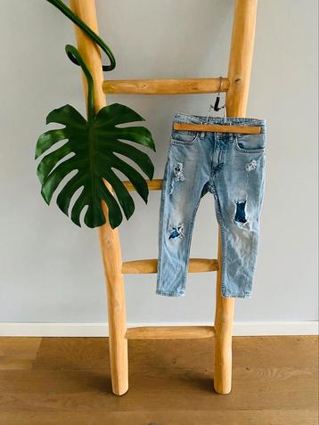 Jeans/ spijkerbroek/ lange broek/ broekje van H&M, maat 110 beschikbaar voor biedingen