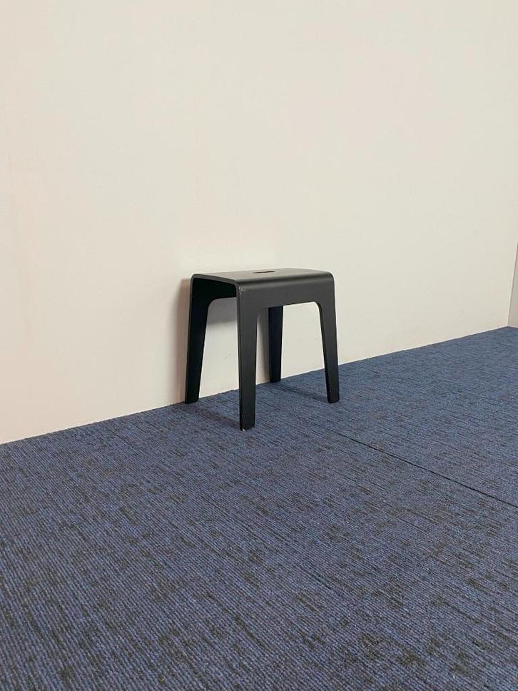 3 x Kruk Bla Station Bimbo - design Peter Brandt - zwart, Huis en Inrichting, Krukjes, Gebruikt, Hout, Ophalen