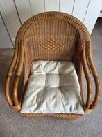Rotan stoel met kussen, Ophalen, Gebruikt, Bruin, Eén
