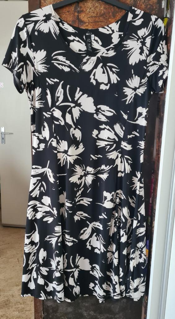 Leuk jurkje van IZ NAIZ, maat XL, Kleding | Dames, Jurken, Zo goed als nieuw, Maat 46/48 (XL) of groter, Overige kleuren, Boven de knie