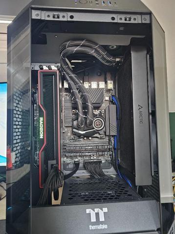 Game PC (Intel 13600k / RX 6900xt 16GB / 32GB / 2.2Tb m.2) beschikbaar voor biedingen