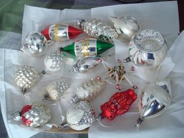 kerstballen oud beschikbaar voor biedingen