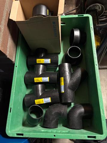 Geberit PE Afvoer Fittingen - 75mm/110mm - Nieuw beschikbaar voor biedingen