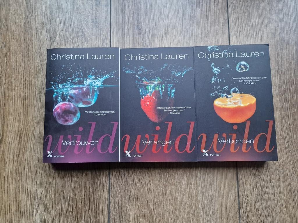 Christina Lauren - Wild, Boeken, Ophalen of Verzenden, Zo goed als nieuw