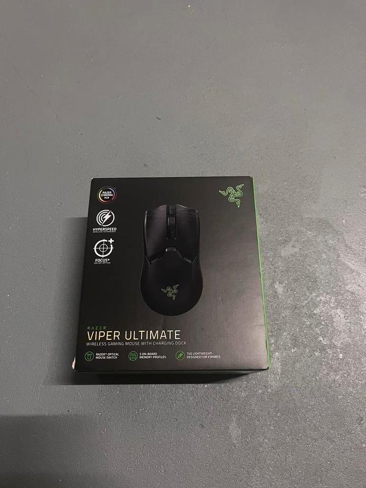 Razer Viper Ultimate - Draadloze Gaming Muis, Computers en Software, Muizen, Zo goed als nieuw, Muis, Rechtshandig, Draadloos