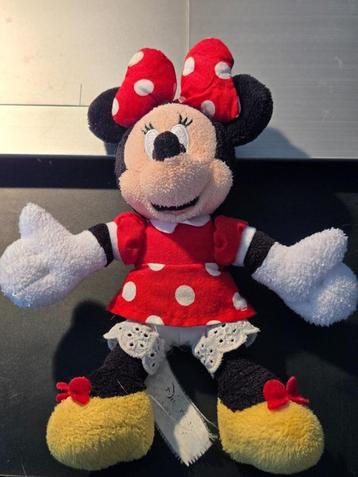 Kleine Disney-knuffel Minnie Mouse 18 centimeter hoog. beschikbaar voor biedingen