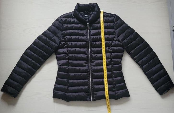 NIEUWSTAAT! Erg mooie tussenjas S Zwart, Kleding | Dames, Jassen | Zomer, Zo goed als nieuw, Maat 36 (S), Zwart, Ophalen of Verzenden
