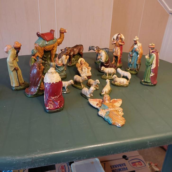 Kerststal figuren set, Antiek en Kunst, Antiek | Religie, Ophalen of Verzenden