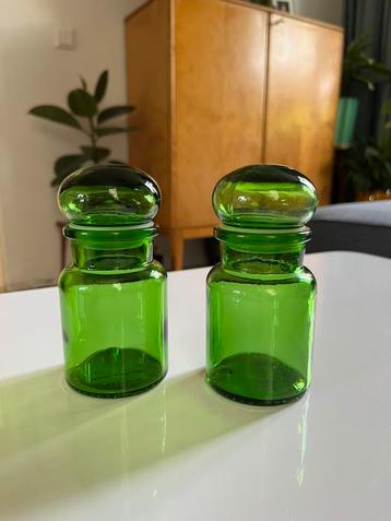 Groene stopflesjes vintage ca 12 cm hoog beschikbaar voor biedingen