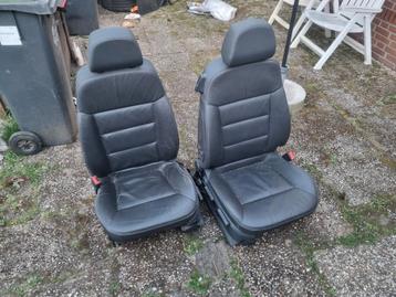 2 lederen stoelen Vectra C Signum beschikbaar voor biedingen