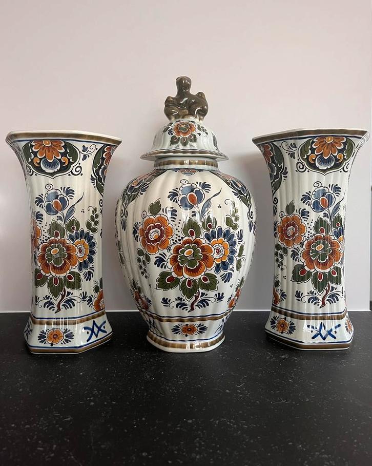 Prachtig vintage Delfts Blauw polychroom kaststel, Antiek en Kunst, Antiek | Vazen, Ophalen of Verzenden