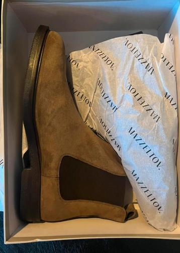 Beige Mazzeltov Chelsea Boots 40013 beschikbaar voor biedingen