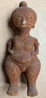 Terracotta vrouwenfiguur, precolumbiaanse stijl, Antiek en Kunst, Ophalen of Verzenden