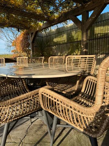 Dekton Buitentafel set van Bellagio met 10 stoelen. beschikbaar voor biedingen