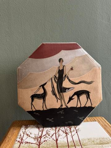 Lucky Vintage antieke opbergdoos 1920 Art Deco beschikbaar voor biedingen