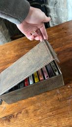 Cassette bandjes opberg doos leer, Ophalen of Verzenden, Gebruikt, Overige genres, 2 t/m 25 bandjes