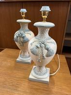 Set van 2 klassieke tafellampen – keramiek met reliëf, D, Ophalen of Verzenden, Zo goed als nieuw, Minder dan 50 cm