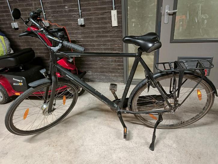 Giant Attend CS fiets, Fietsen en Brommers, Fietsen | Heren | Herenfietsen, Gebruikt, Giant, 65 cm of meer, Versnellingen, Ophalen