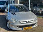 Peugeot 206 1.4-16V Quiksilver - APK: 01-2025 - LMV, Auto's, Peugeot, Voorwielaandrijving, Zwart, 4 cilinders, Origineel Nederlands