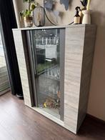 Vitrinekast grijs (eiken), Huis en Inrichting, Kasten | Vitrinekasten, Ophalen, 100 tot 150 cm, 150 tot 200 cm, 25 tot 50 cm