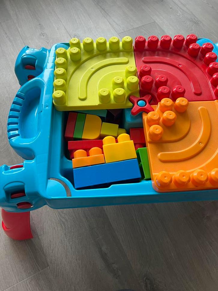 Mega Bloks Speel- en Leertafel, Kinderen en Baby's, Speelgoed | Bouwstenen, Gebruikt, Megabloks, Ophalen of Verzenden