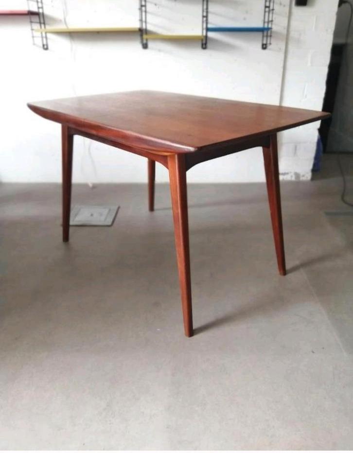 Vintage eettafel Louis van Teeffelen *Staat In de Weg*, Huis en Inrichting, Tafels | Eettafels, Gebruikt, Rechthoekig, Ophalen