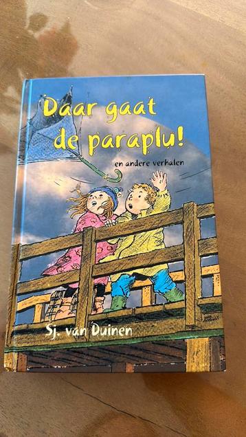 Daar gaat de paraplu Sj. Van Duinen beschikbaar voor biedingen