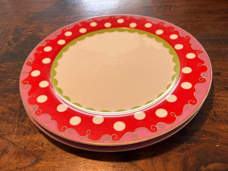 2 Dinerborden Douwe Egberts Oilily, Huis en Inrichting, Keuken | Servies, Gebruikt, Bord(en), Overige stijlen, Aardewerk, Ophalen