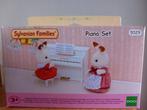 Sylvanian families pianoset nieuw in de doos, Verzamelen, Poppenhuizen en Toebehoren, Ophalen of Verzenden, Nieuw, Poppenhuis