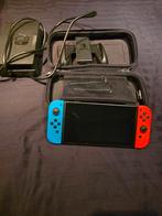 Switch rood blauw, Spelcomputers en Games, Spelcomputers | Nintendo Switch, Ophalen of Verzenden, Gebruikt, Met 1 controller, Switch Original