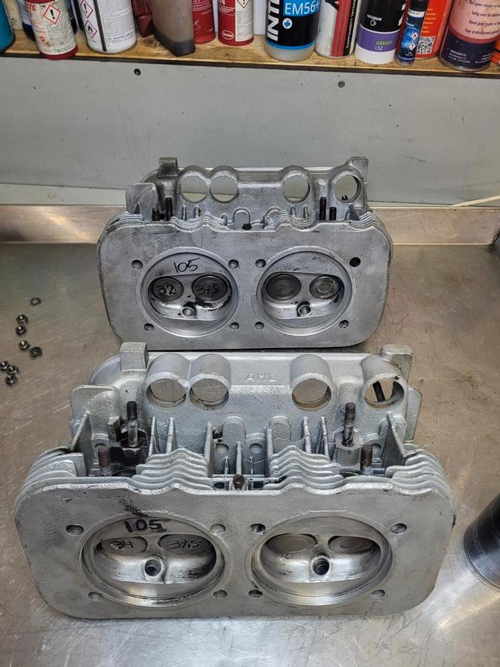 VW bus type 2 T2 cilinderkoppen set 2L, Auto-onderdelen, Motor en Toebehoren, Ophalen of Verzenden