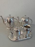 Verzilverd Thee- en Koffieservies - 5 Delig, Antiek en Kunst, Antiek | Goud en Zilver, Ophalen of Verzenden, Zilver