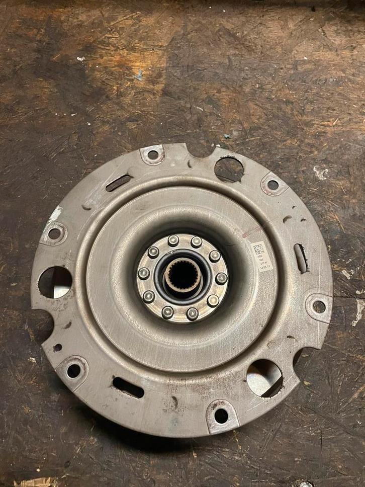 Dubbelmassa vliegwiel audi porsche 3.0 tfsi tdi, Auto-onderdelen, Transmissie en Toebehoren, Porsche, Ophalen of Verzenden