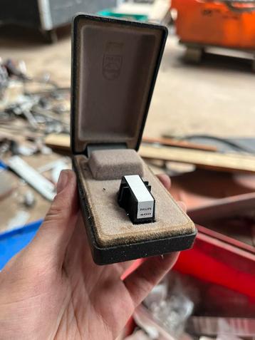 Philips 400 Element Platenspeler beschikbaar voor biedingen