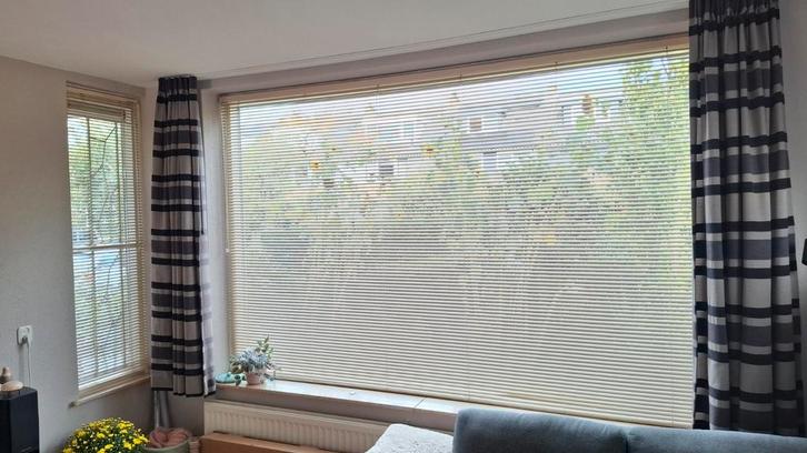 Drie jaloezieën zandkleur 294x194 53x94 en 146x68, Huis en Inrichting, Stoffering | Gordijnen en Lamellen, Gebruikt, Minder dan 100 cm