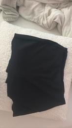 Zwart kort broek rokje, Maat 38/40 (M), Verzenden, Zwart, Gedragen