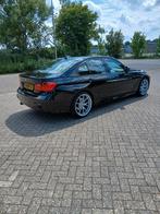 BMW f30 320i, Auto's, Achterwielaandrijving, 74 €/maand, 4 cilinders, Zwart