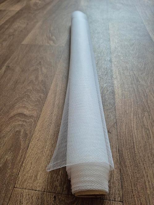 Tule op rol, Hobby en Vrije tijd, Stoffen en Lappen, Zo goed als nieuw, 120 cm of meer, 200 cm of meer, Ophalen of Verzenden