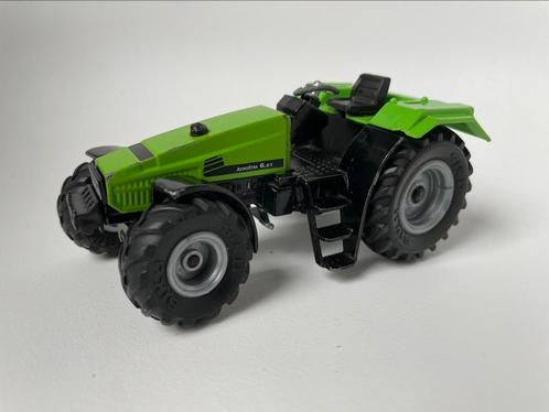 model trekker Deutz Fahr AgroXtra 6.07 Groen Siku 1/32, Hobby en Vrije tijd, Modelauto's | 1:32, Gebruikt, Tractor of Landbouw