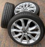 18” Mazda 3 velgen met als nieuwe 215/45R18 banden (7-7,5mm), 18 inch, 215 mm, Banden en Velgen, Nieuw