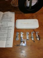 Leeuwenstein lockmachine uitbreidingset voetjes, Hobby en Vrije tijd, Naaimachines en Toebehoren, Ophalen of Verzenden, Overige merken