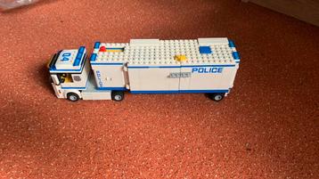 Lego city politie vrachtwagen beschikbaar voor biedingen