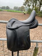 Kingsley 4D dressuurzadel 17inch, Dieren en Toebehoren, Ophalen, Zo goed als nieuw, Dressuur