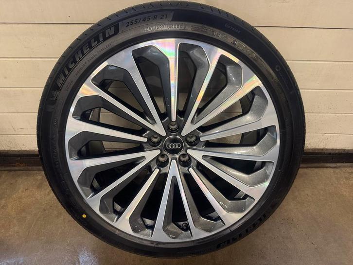 Nieuwe Velgen + Banden voor Audi Q8 Etron 50 55 (2020), Auto-onderdelen, Banden en Velgen, Banden en Velgen, Zomerbanden, 21 inch