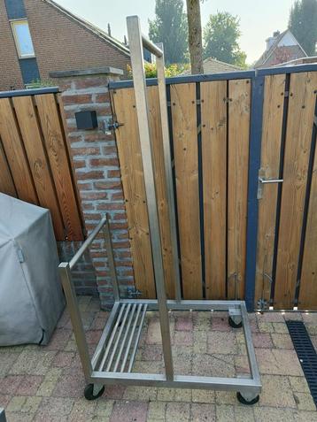 Rvs duik rek voor 2 complete duikuitrusting  beschikbaar voor biedingen