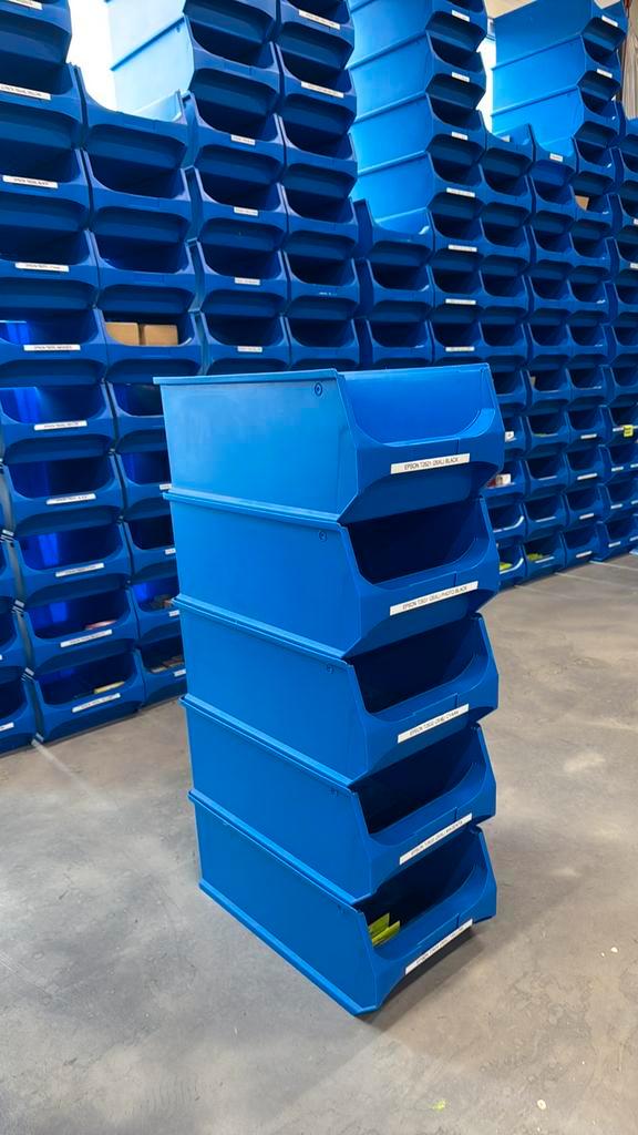 Stevige Magazijnbak / Grijpbak / Stapelbak (50x30x20cm), Doe-het-zelf en Verbouw, Kratten en Dozen, Zo goed als nieuw, Bak of Kist