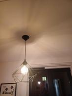 Moderne hanglamp met geometrisch design, Ophalen of Verzenden, Zo goed als nieuw, Metaal, Modern