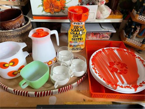 Vintage keuken camping servies arcopal, Verzamelen, Retro, Huis en Inrichting, Ophalen of Verzenden