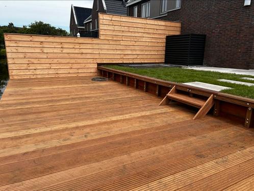 Hout/beton schuttingen, sierbestratingen beschoeiing veranda, Diensten en Vakmensen, Tuinmannen en Stratenmakers, Bestrating, Hekwerk of Schuttingen