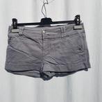 Grijze korte broek. Mt XS Merk Costes, Kort, ., Ophalen of Verzenden, Zo goed als nieuw
